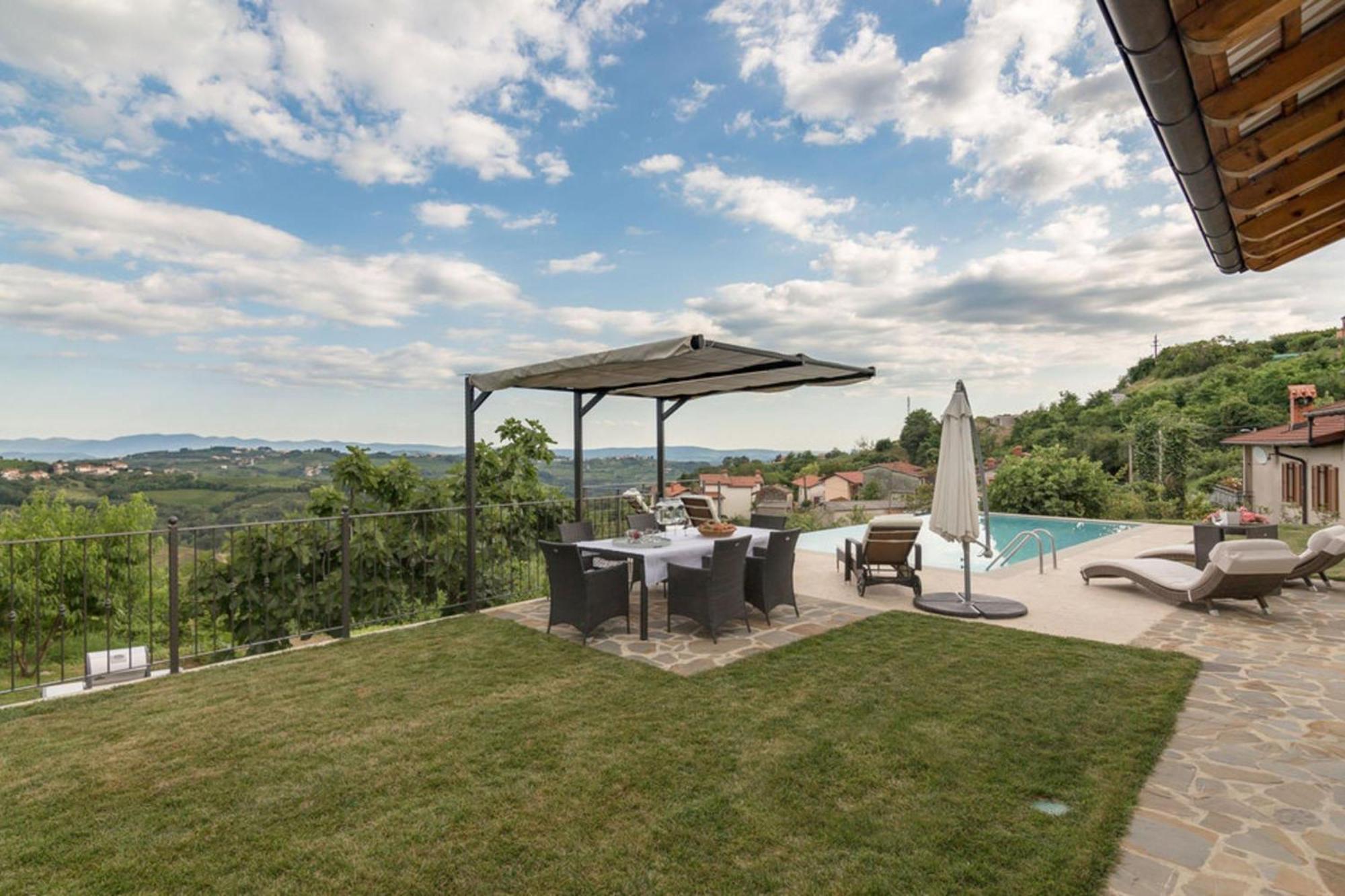 Pool & Sauna Villa Gizela - Happy Rentals Kojsko Exterior foto